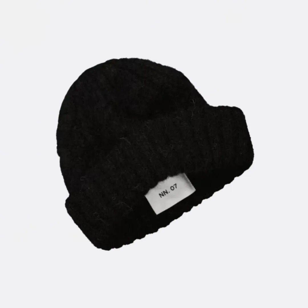 Cable Hat 6512 (Black)