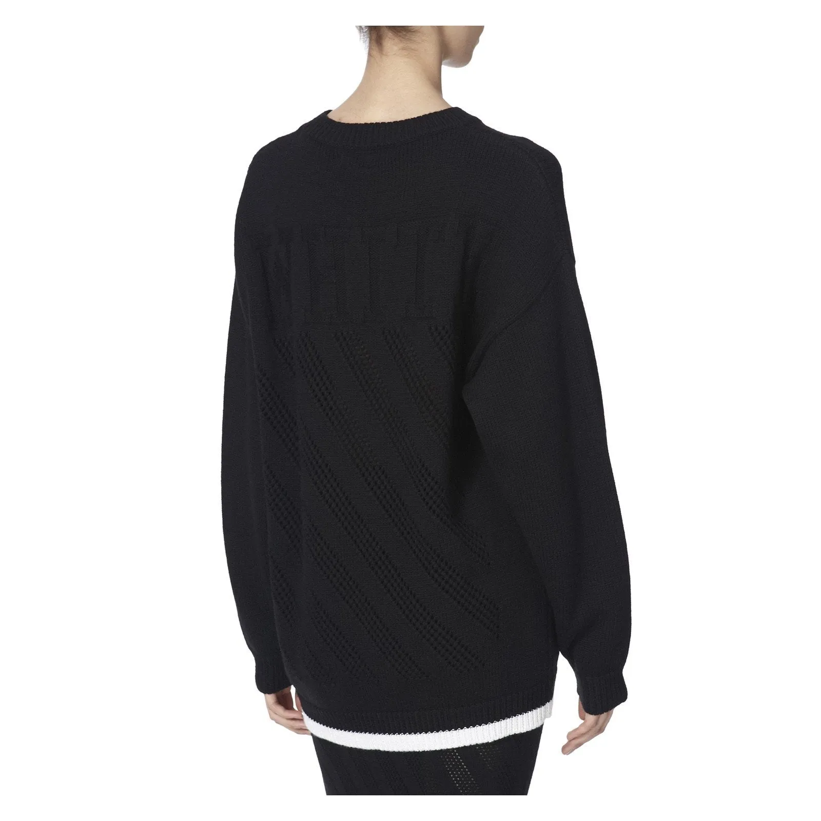 DIAGONALS PULL BLACK