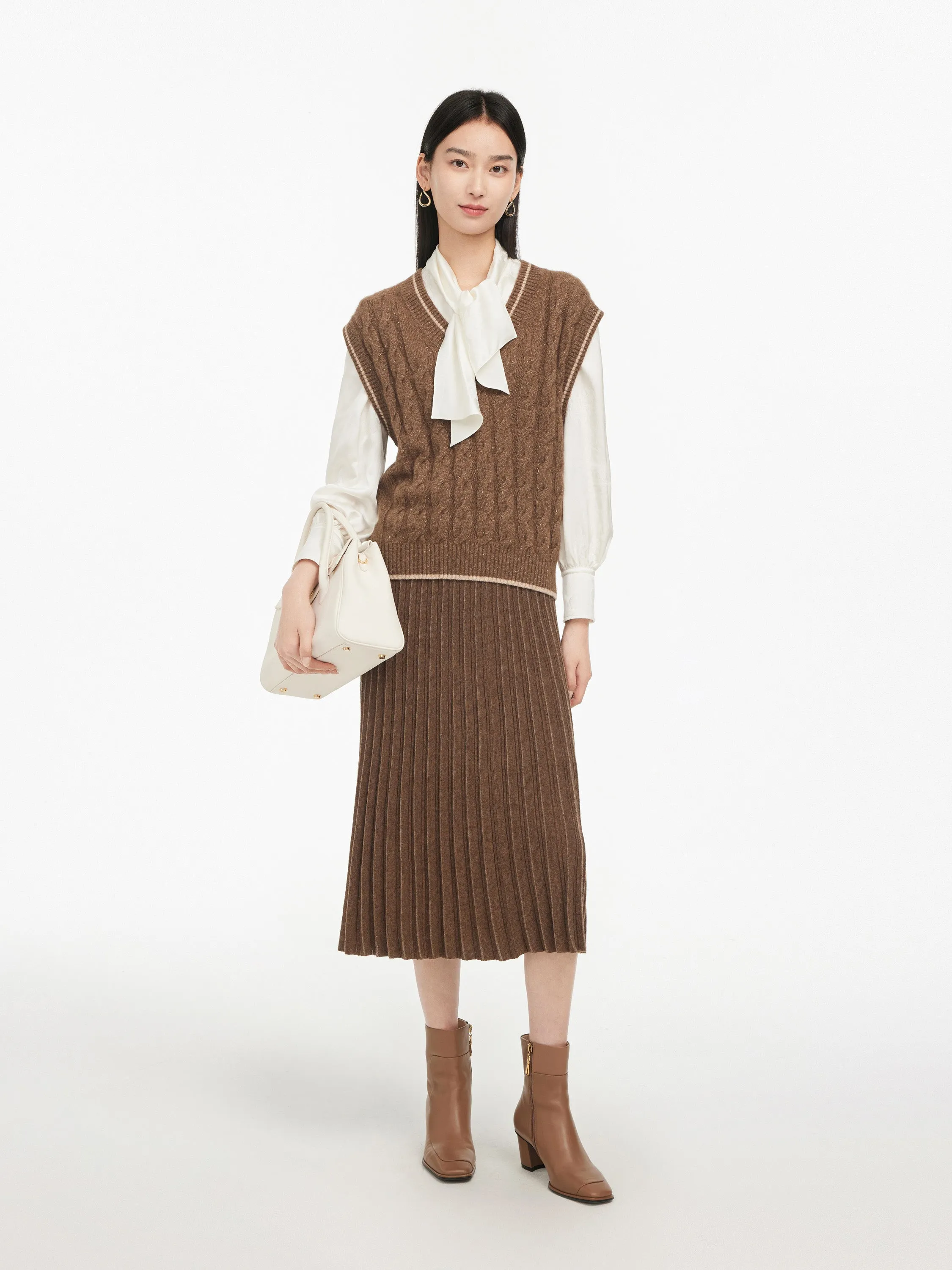 EP YAYING Texture Cable-knit Sweater Vest