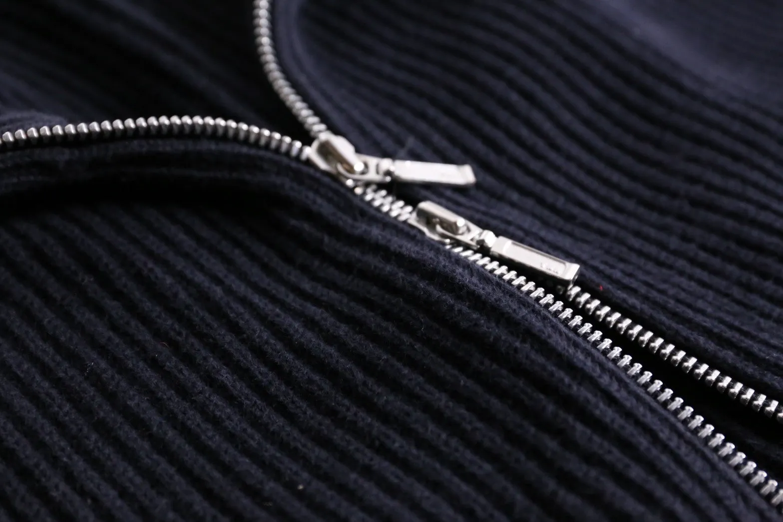 “GAP” black cotton drivers knit