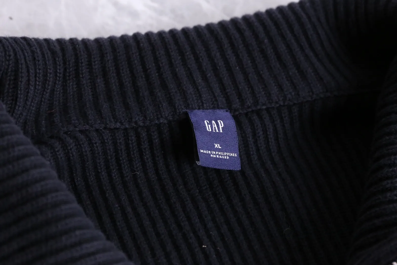 “GAP” black cotton drivers knit