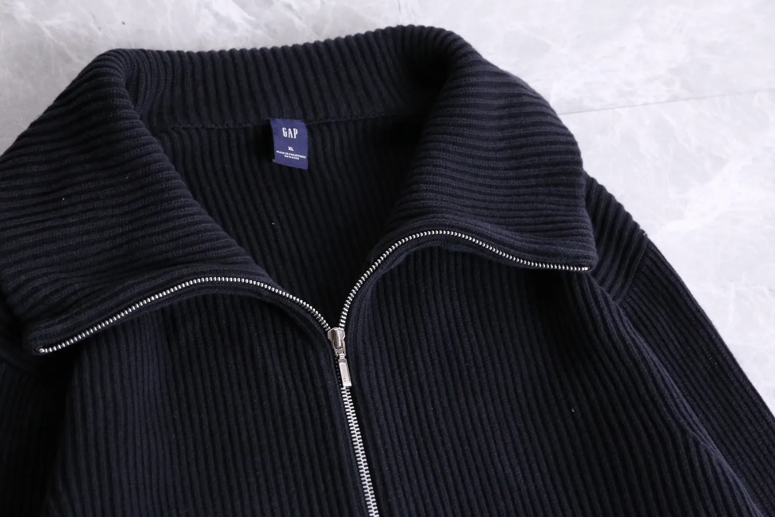 “GAP” black cotton drivers knit