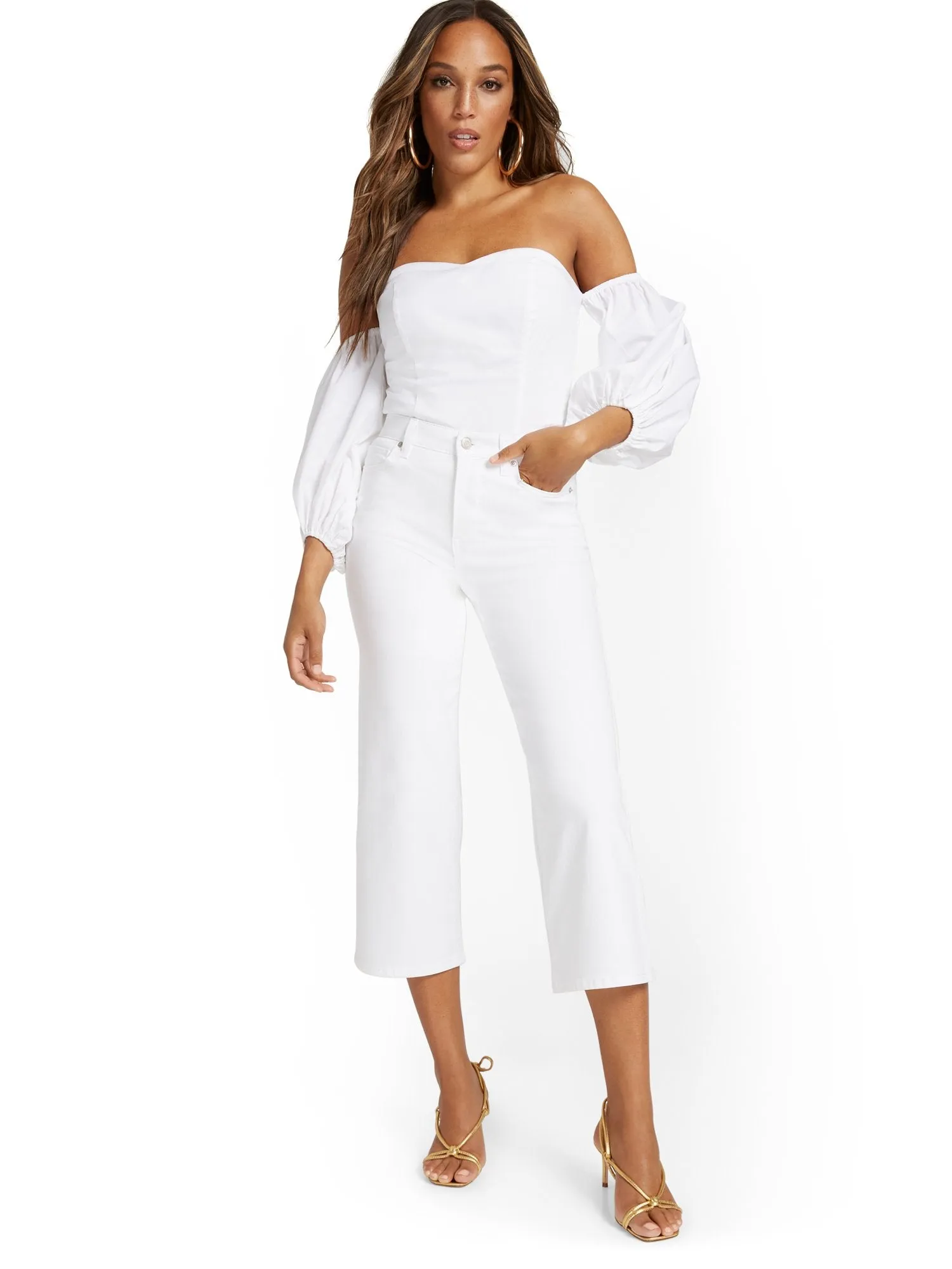 High-Waist Slimming Capri Pant