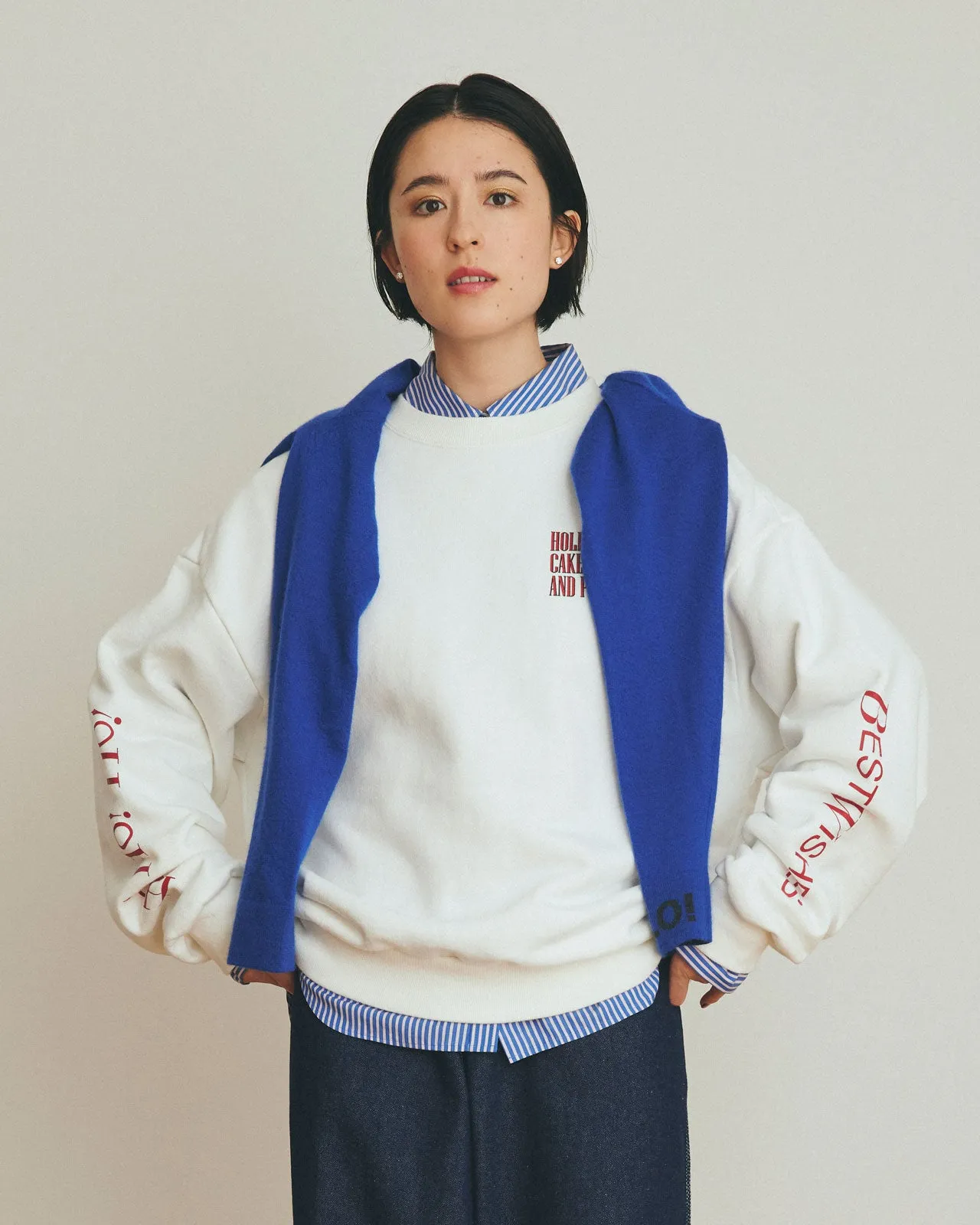 HOLIDAY SWEAT SHIRT