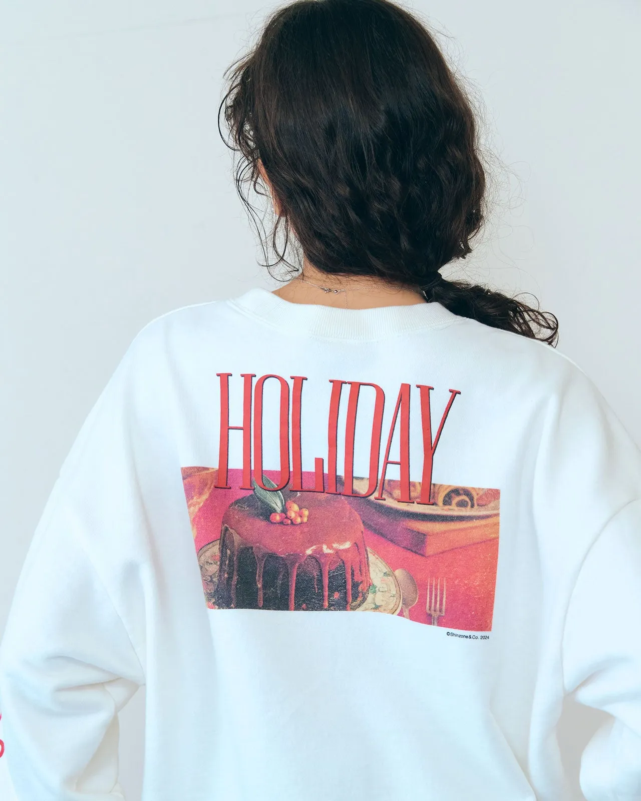 HOLIDAY SWEAT SHIRT