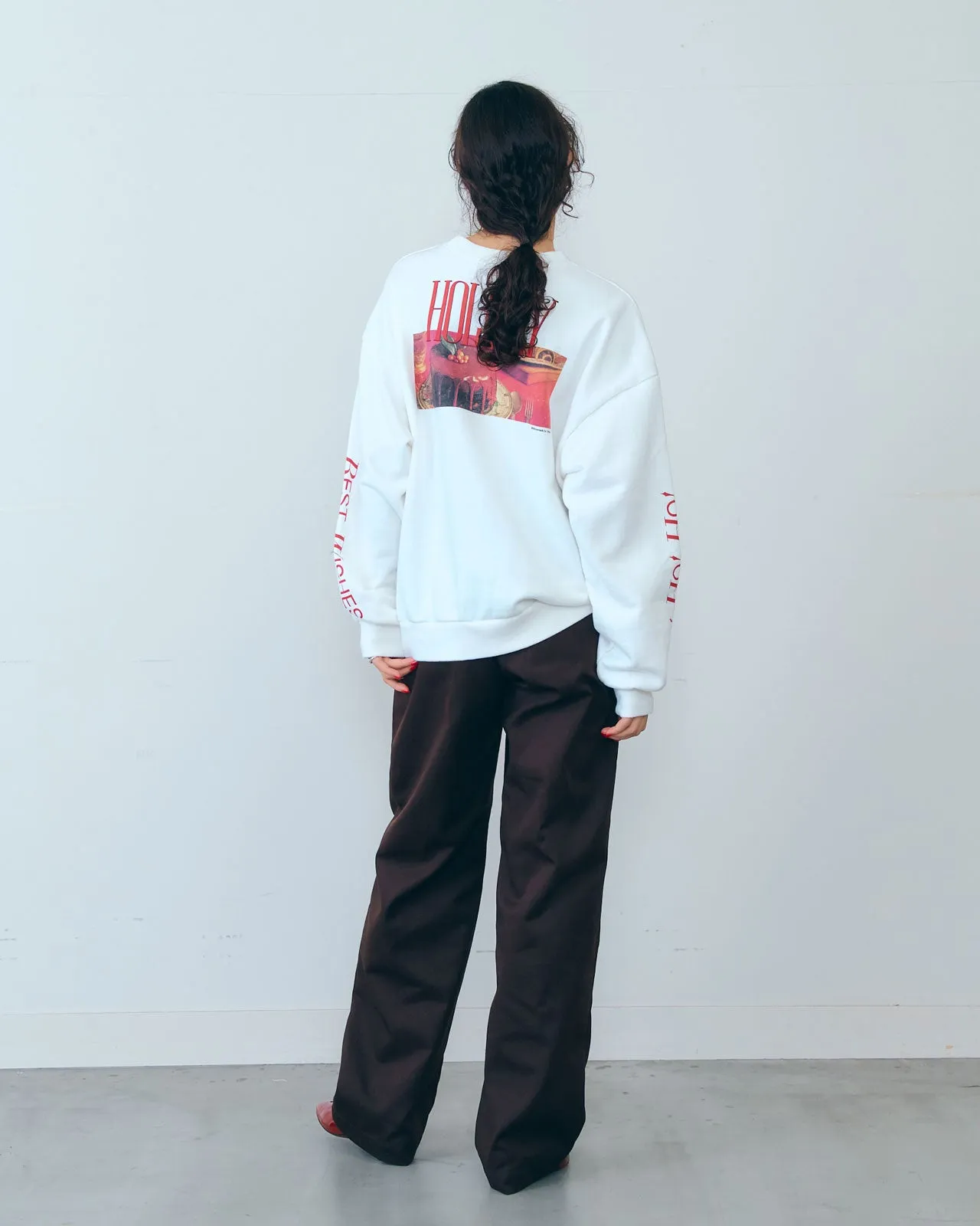 HOLIDAY SWEAT SHIRT