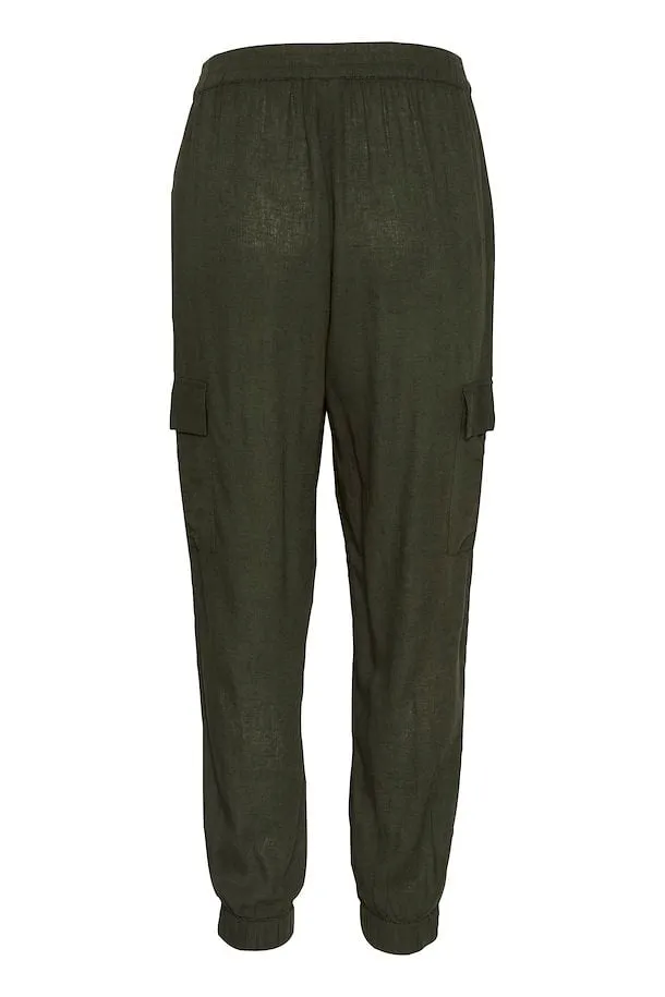 KAFFE Milia Cropped Pants in Forest Night