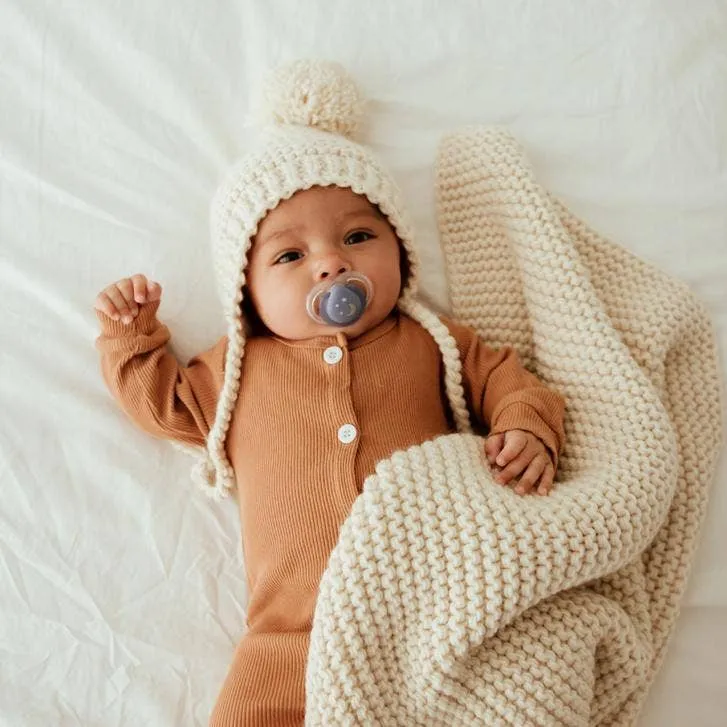 Natural Garter Stitch Knit Bonnet - Huggalugs
