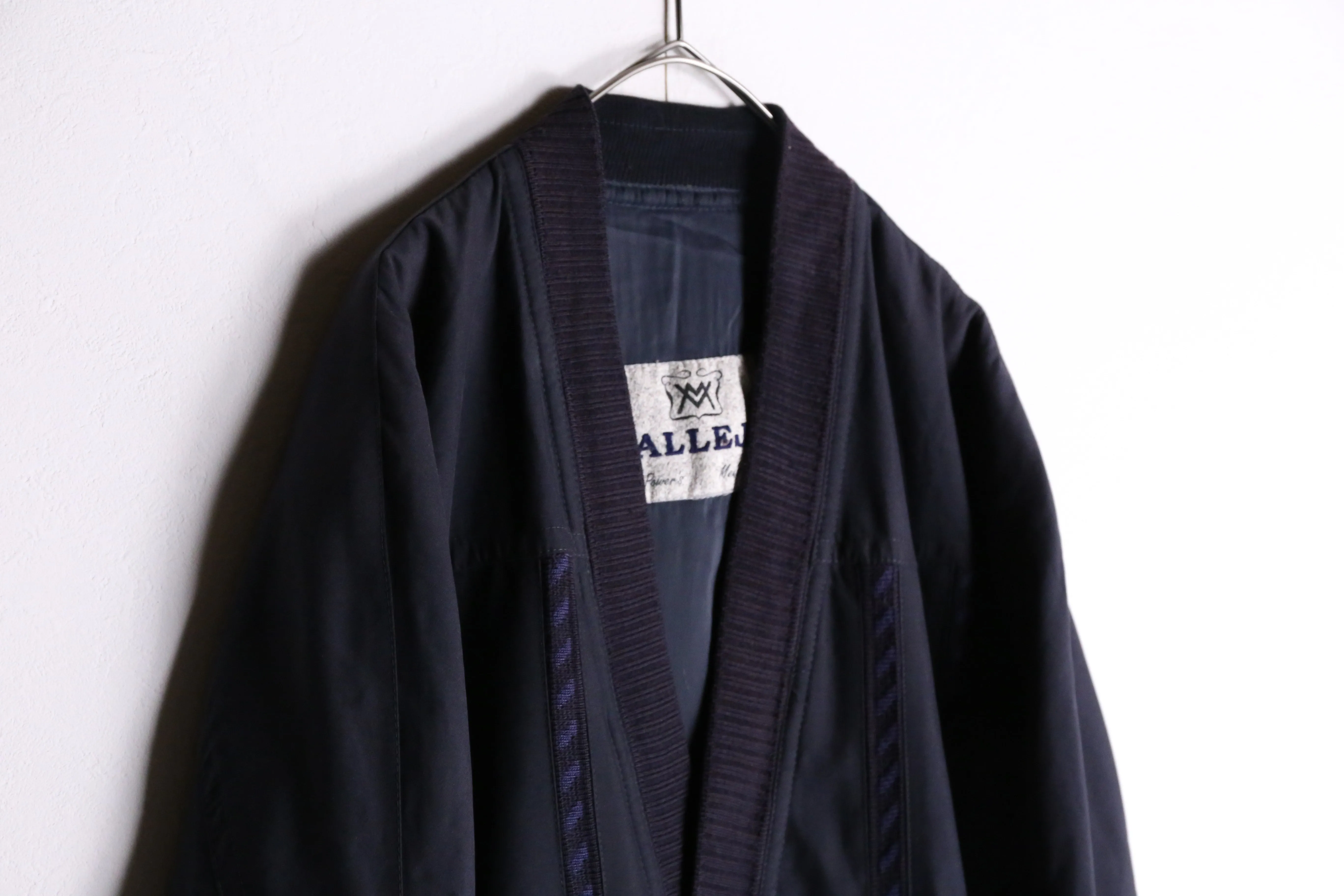 navy line mix cardigan blouson