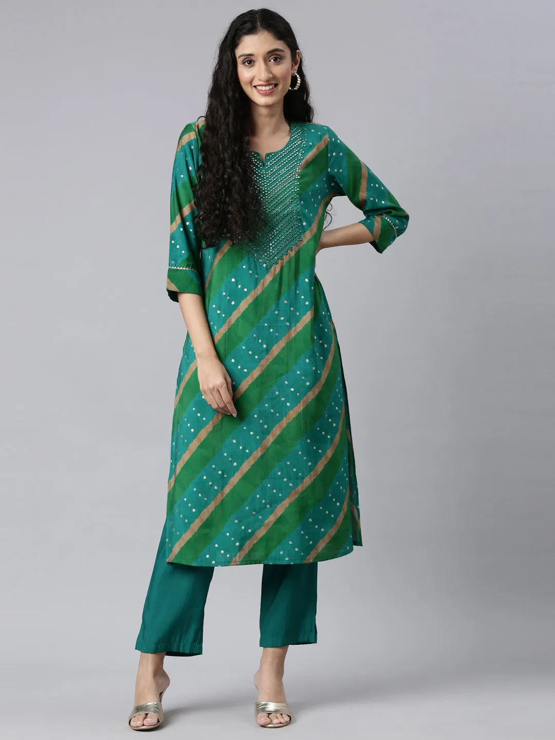 Neerus Green Panelled Straight Kurta and Trousers