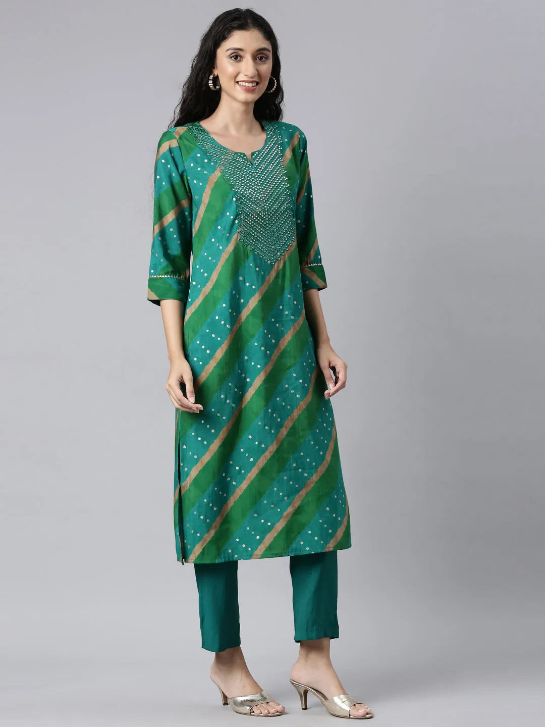 Neerus Green Panelled Straight Kurta and Trousers