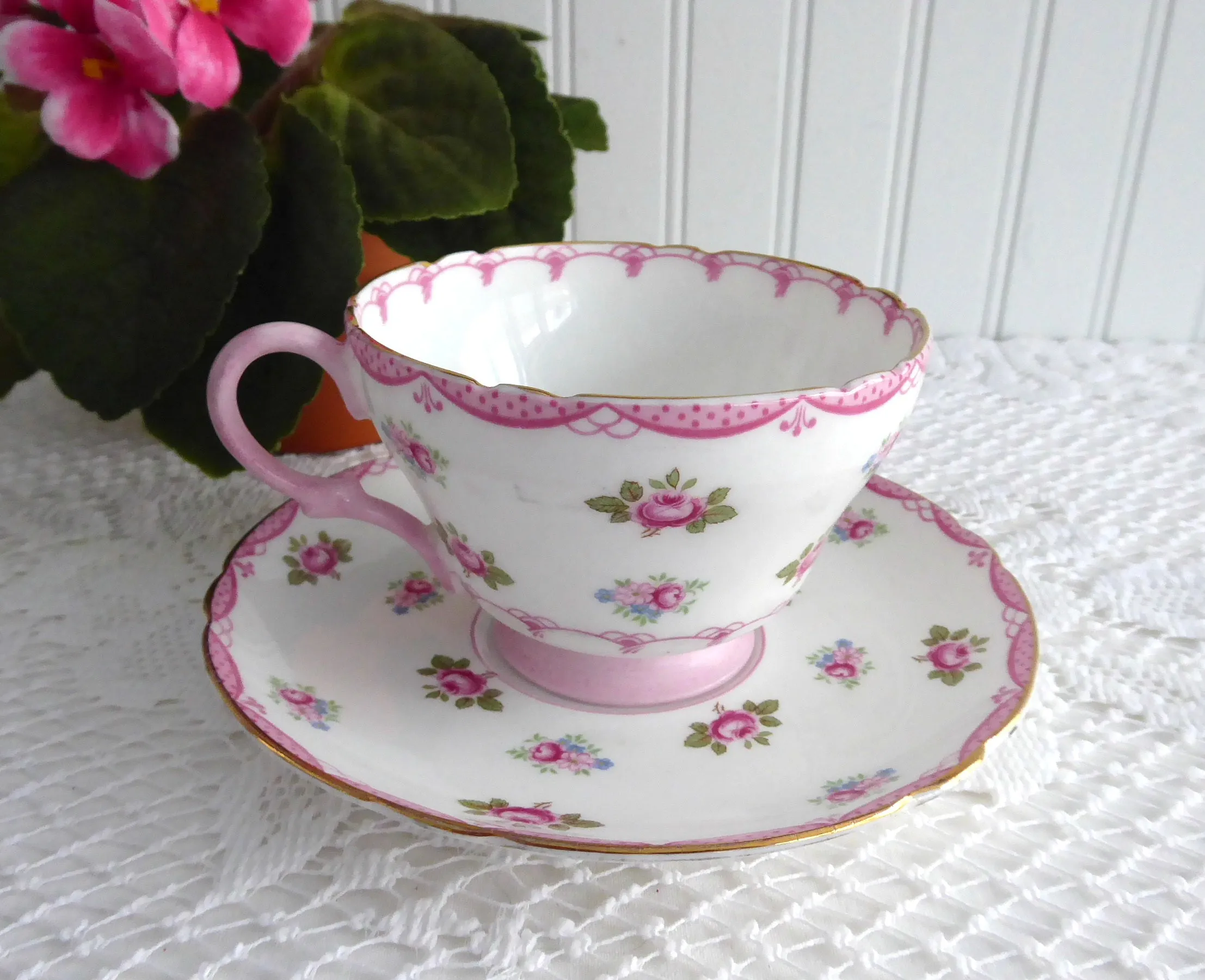Pink Rosebuds Shelley Cup And Saucer Henley Shape 1950s Pink Bunting Trim