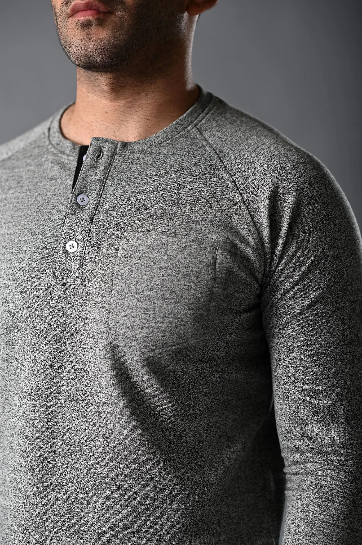RAGLAN HENLEY - GREY