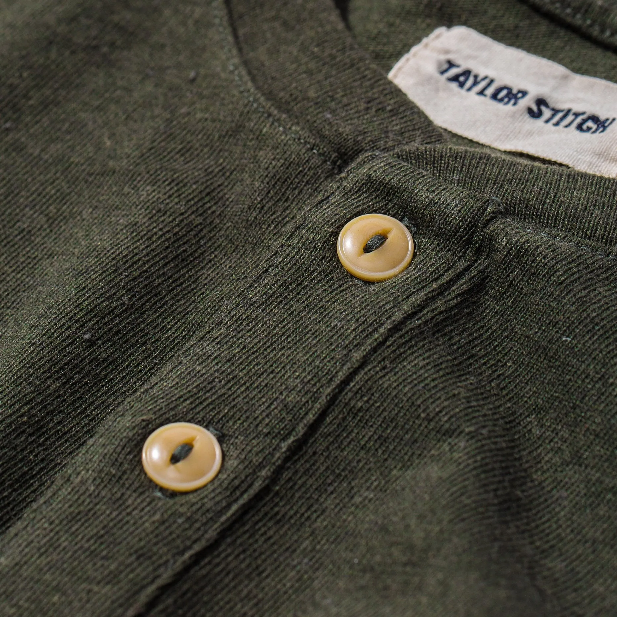 The Heavy Bag Henley in Cypress