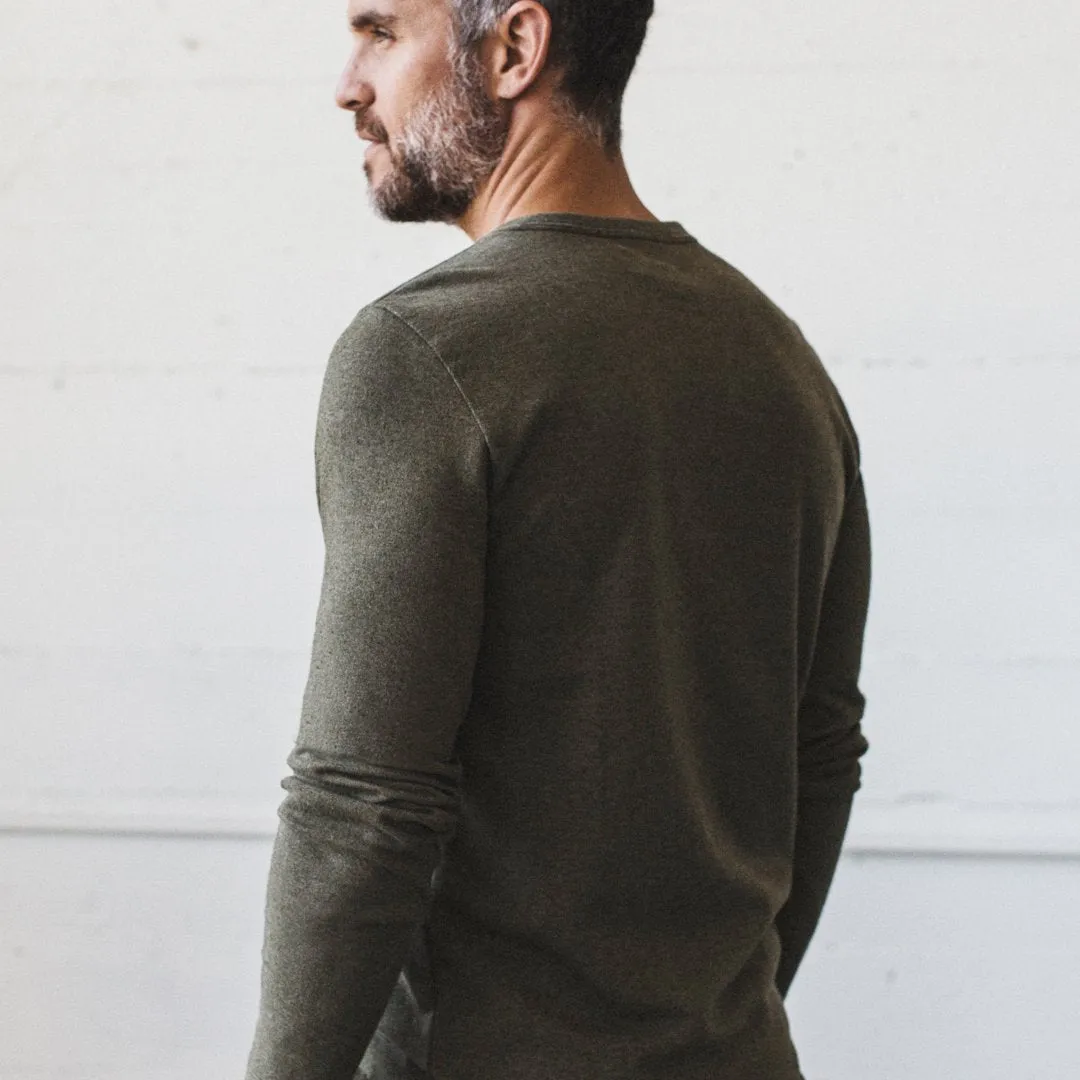 The Heavy Bag Henley in Fatigue Green