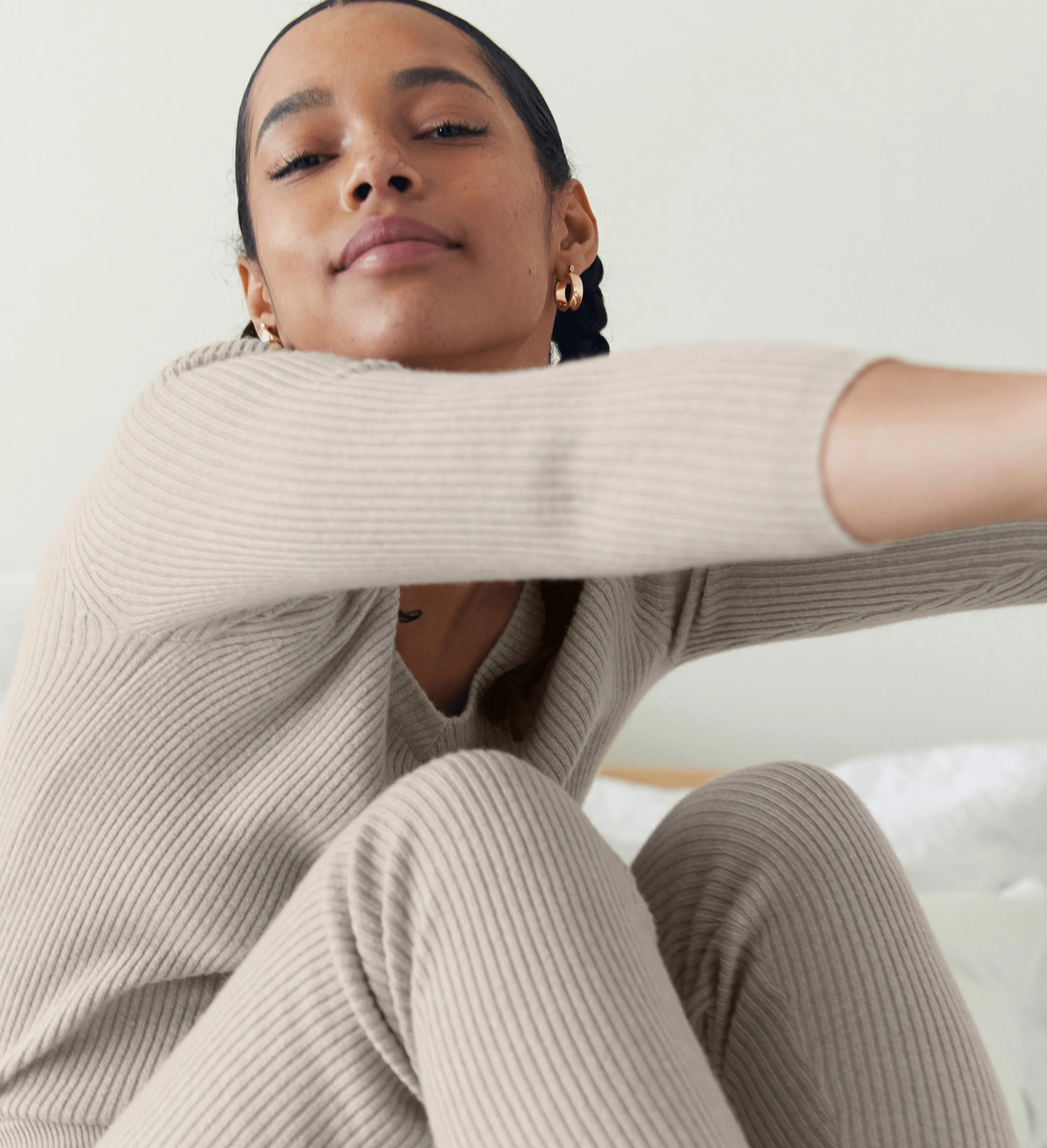 The Ribbed Subtle V-Neck Cashmere Sweater