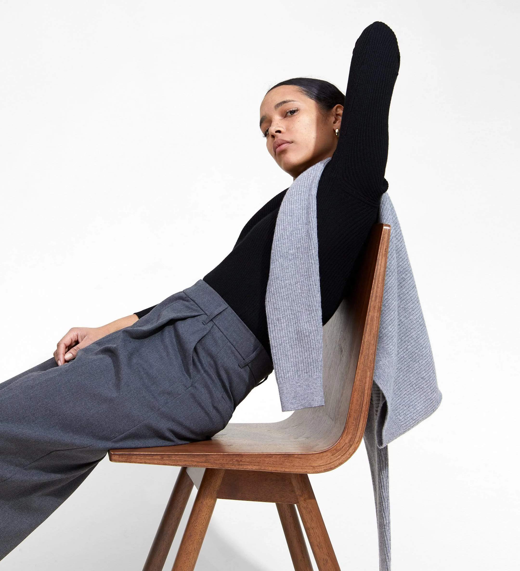 The Ribbed Subtle V-Neck Cashmere Sweater