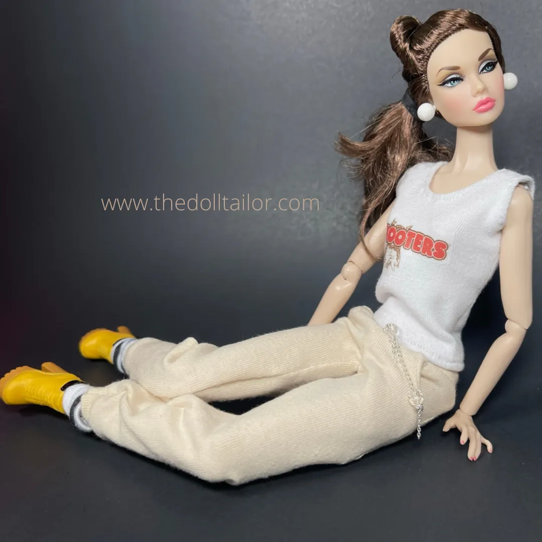 White t shirt for Barbie doll with logo