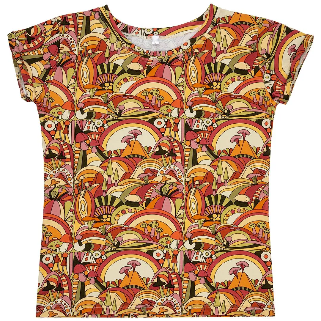 Women's Wonderland Short Sleeve Shirt - 1 Left Size S/M